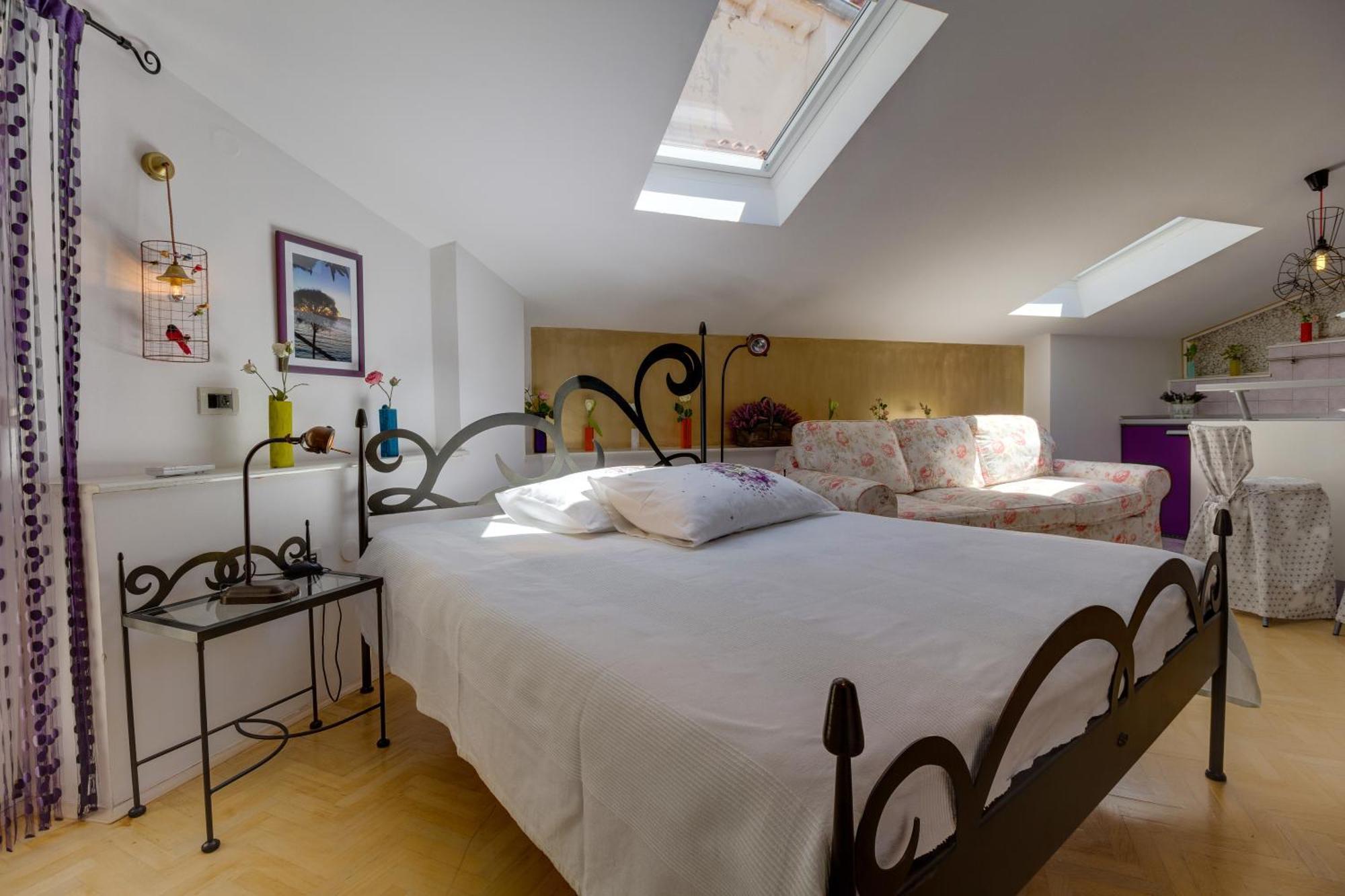 Apartments Mandarina Mali Losinj Ruang foto