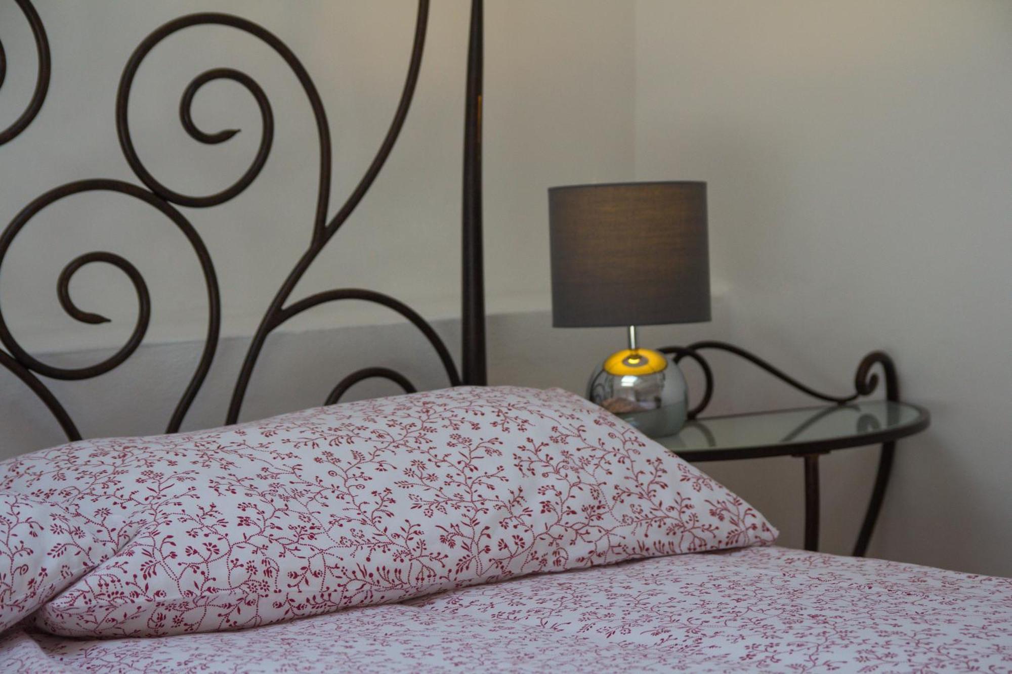 Apartments Mandarina Mali Losinj Ruang foto