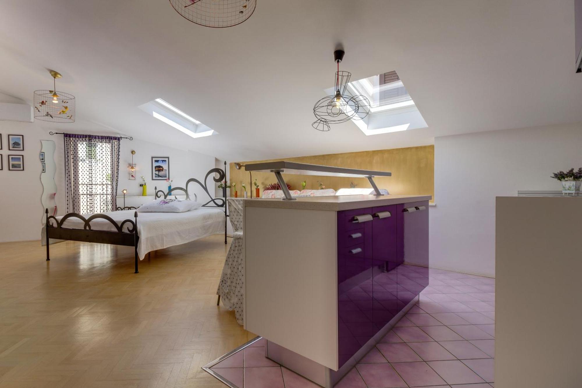 Apartments Mandarina Mali Losinj Ruang foto