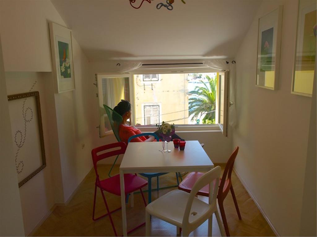 Apartments Mandarina Mali Losinj Ruang foto